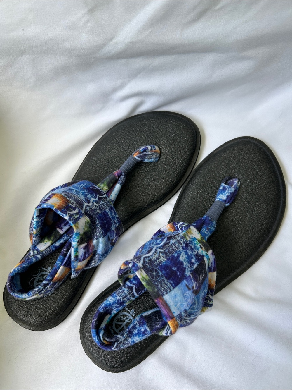 Sanuk Blue Multicolor Patterned Yoga Sling Sandals